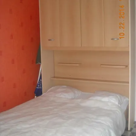 Dumontlaan Apartment